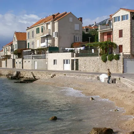 With A Parking Space Bol, Brac - 4658 *