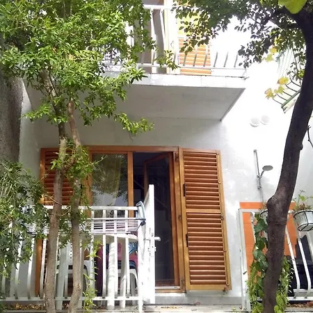 Apartman With Parking Space Bol, Brac - 4658 *