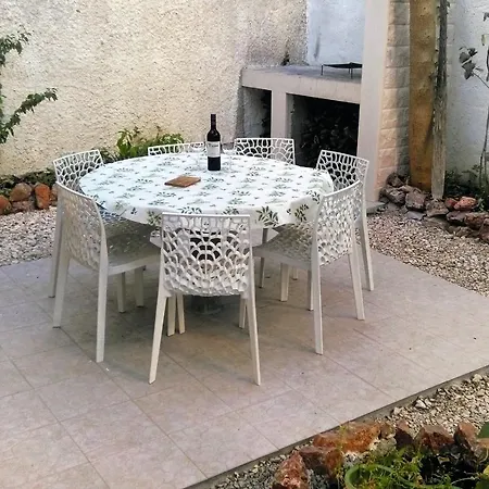 With Parking Space Bol, Brac - 4658 Bol