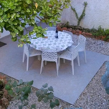 With A Parking Space Bol, Brac - 4658 * Bol